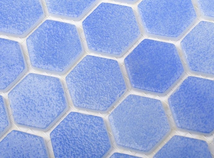Мозаика стеклянная на сетке чип 35x35 Hexagon 110 Vidrepur 317x307/4 мм